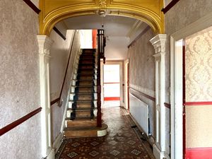 Photo 6- click for photo gallery